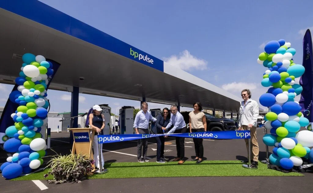 bp-pulse-launches-its-largest-ev-hub.jpg