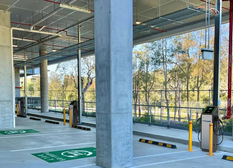 estar commercial vehicle charging station