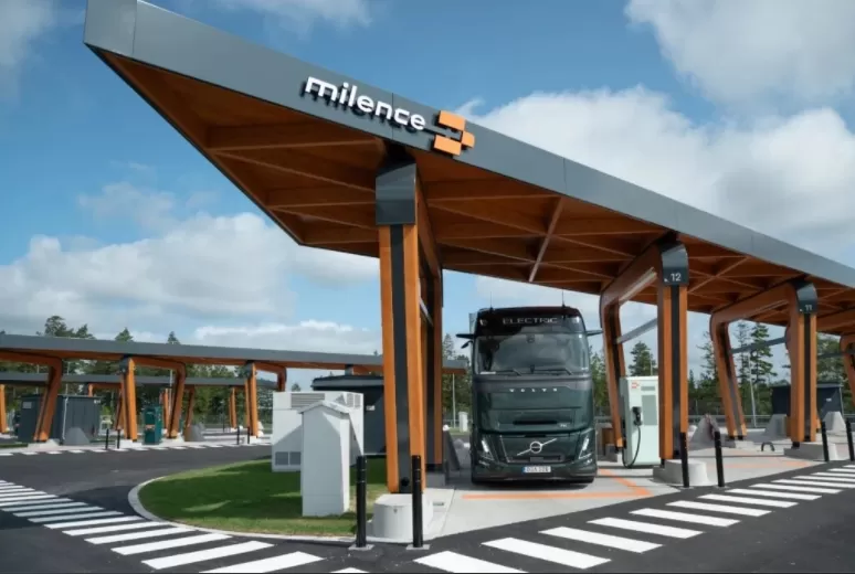 megawatt-level-charging-system-demonstrated-by-milence-paves-the-way-for-electric-truck-revolution1.jpg